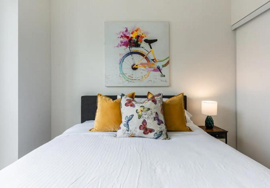 Skyline Suites - Walk To Mtcc, Acc, Rogers Centre & Entertainment District トロント エクステリア 写真