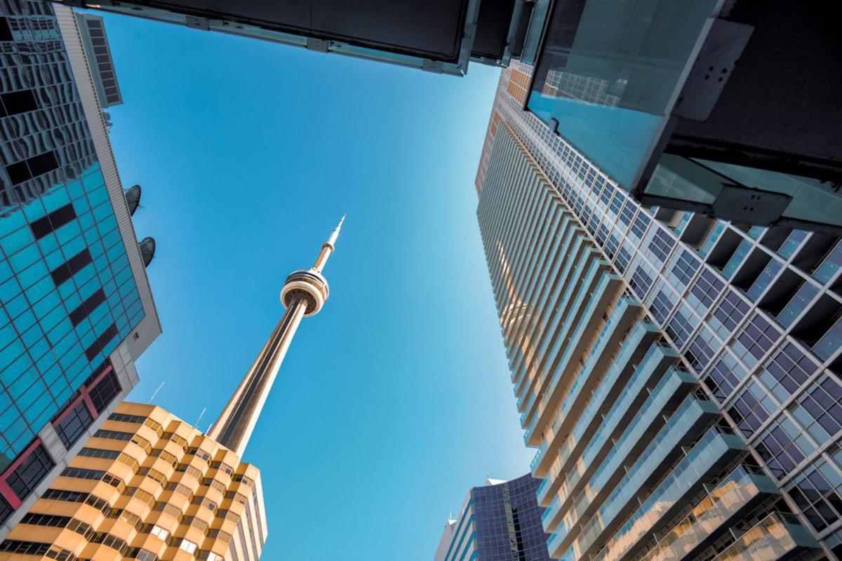 Skyline Suites - Walk To Mtcc, Acc, Rogers Centre & Entertainment District トロント エクステリア 写真
