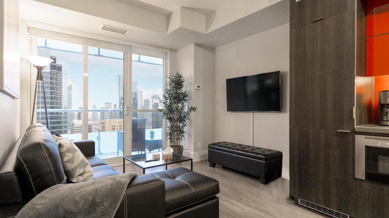 Skyline Suites - Walk To Mtcc, Acc, Rogers Centre & Entertainment District トロント エクステリア 写真
